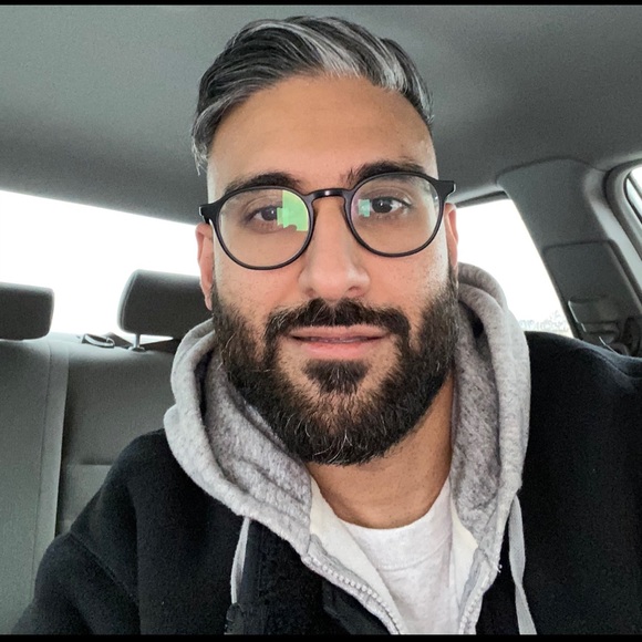 Meet your Posher, Tahir - Picture 1 of 1